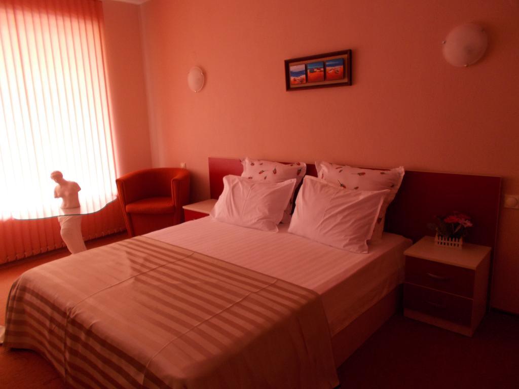 Guest House Orchidea Pomorie Exterior foto